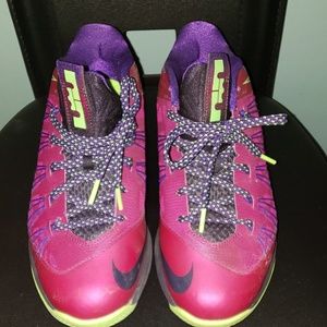 Mens Lebron James Nike